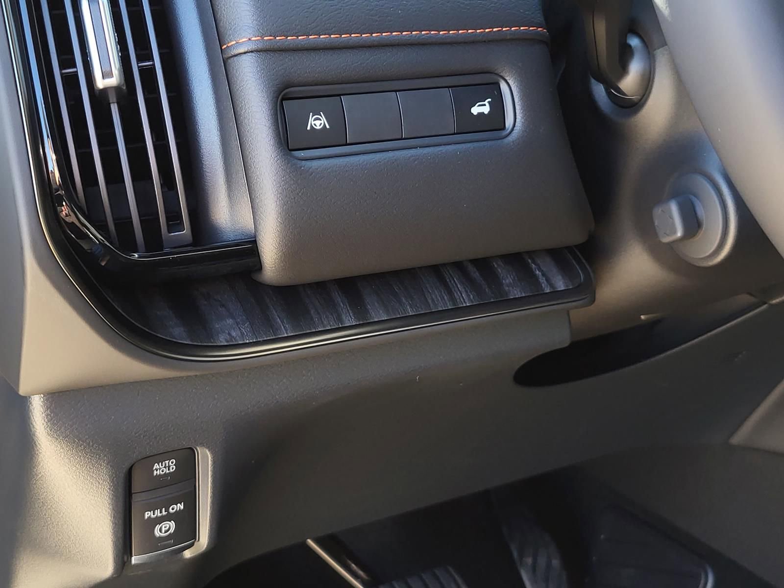 New 2026 Nissan Armada PRO-4X w/ Captain's Chari Seat Package image 22