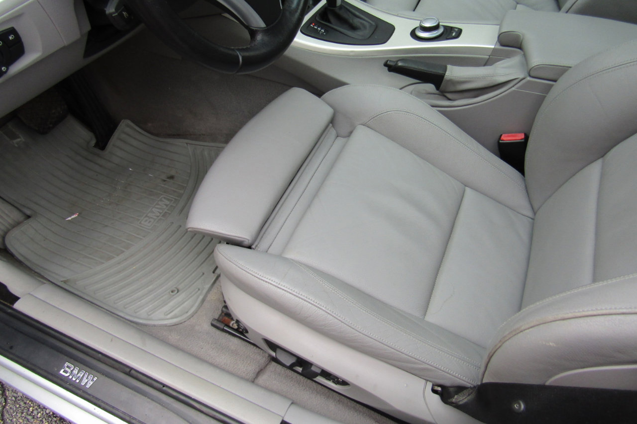 Used 2007 BMW 328xi Wagon image 40