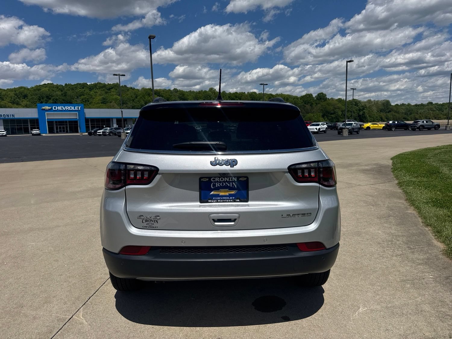 Used 2024 Jeep Compass Limited AWD/4WD image 6