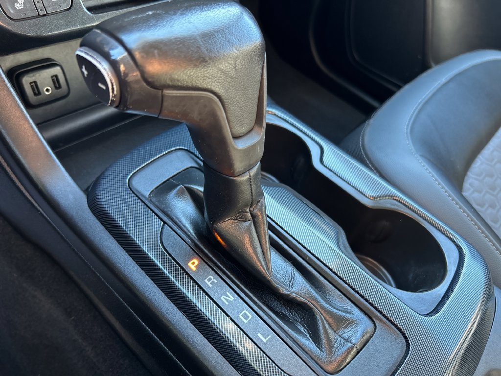 Used 2019 Chevrolet Colorado Z71 w/ Z71 Midnight Edition AWD/4WD image 30