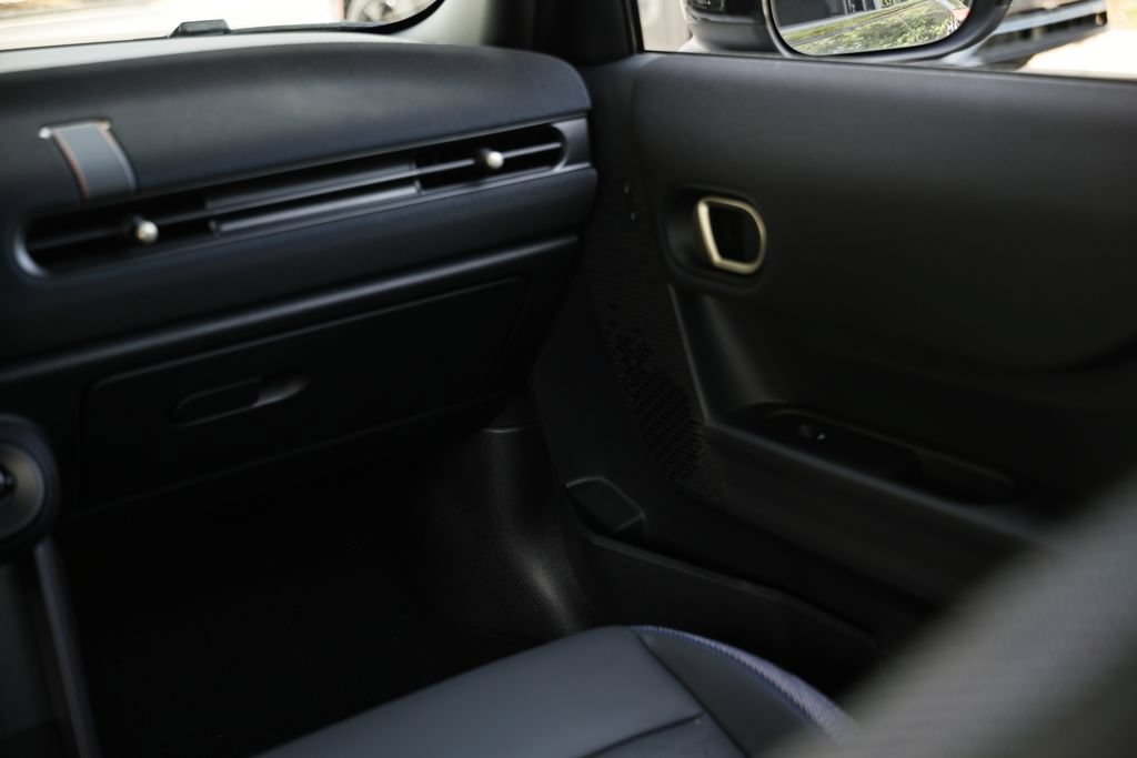 New 2026 MINI Cooper 4-Door Hardtop FWD image 31