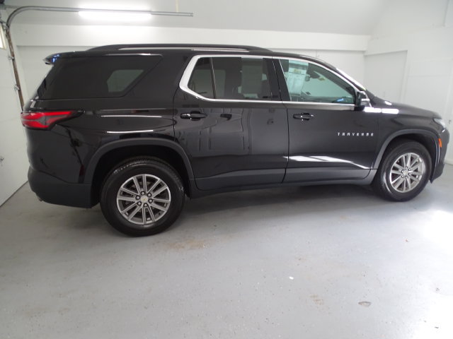 Used 2023 Chevrolet Traverse LT AWD/4WD image 24