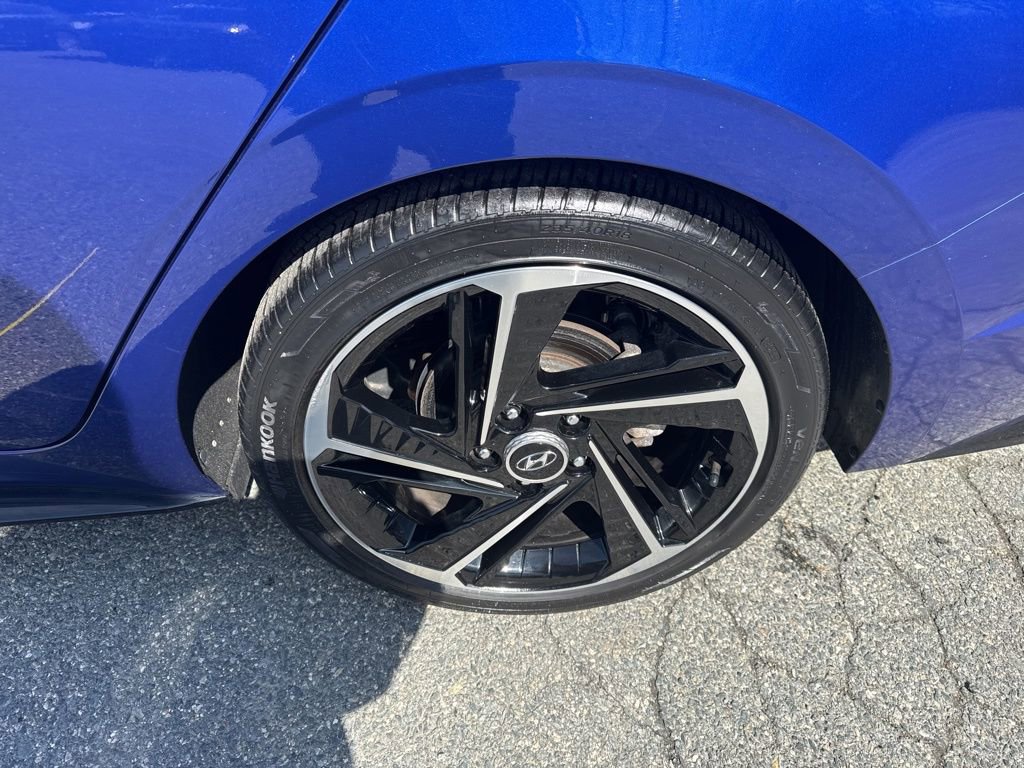 Used 2023 Hyundai Elantra N Line image 15