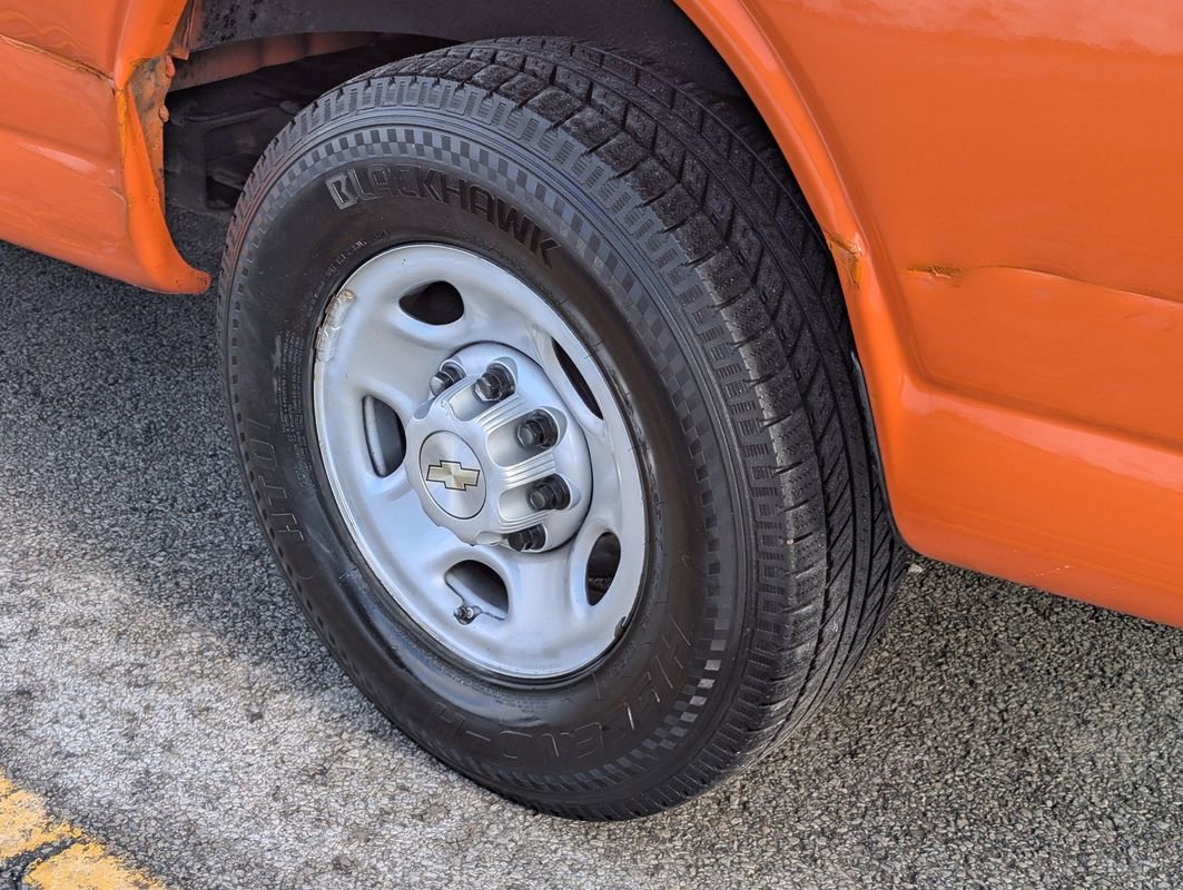 Used 2020 Chevrolet Express 2500 w/ Driver Convenience Package image 31