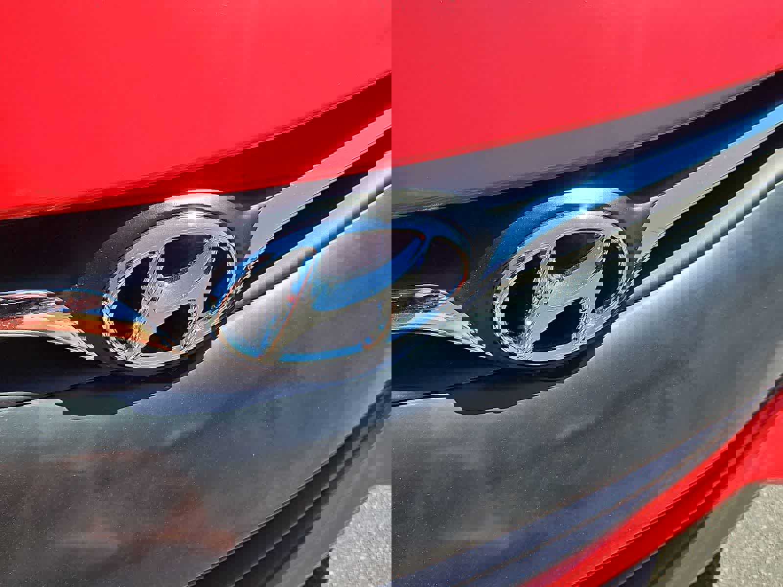 Used 2014 Hyundai Genesis 3.8 image 12