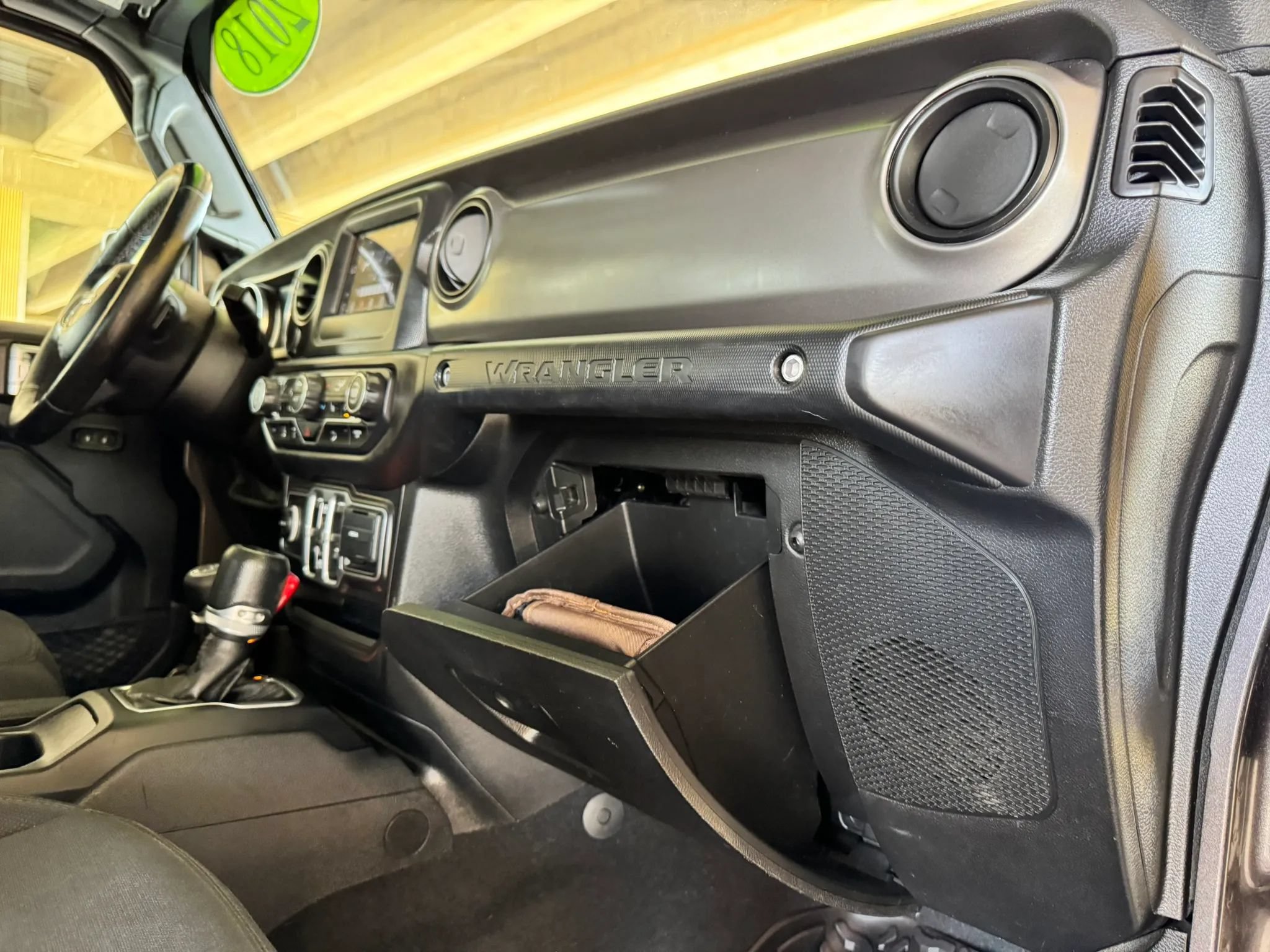 Used 2018 Jeep Wrangler Unlimited Sport S AWD/4WD image 27