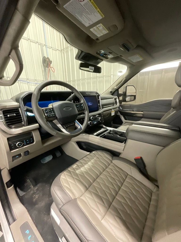 New 2026 Ford F250 Platinum w/ Platinum Plus Package image 9