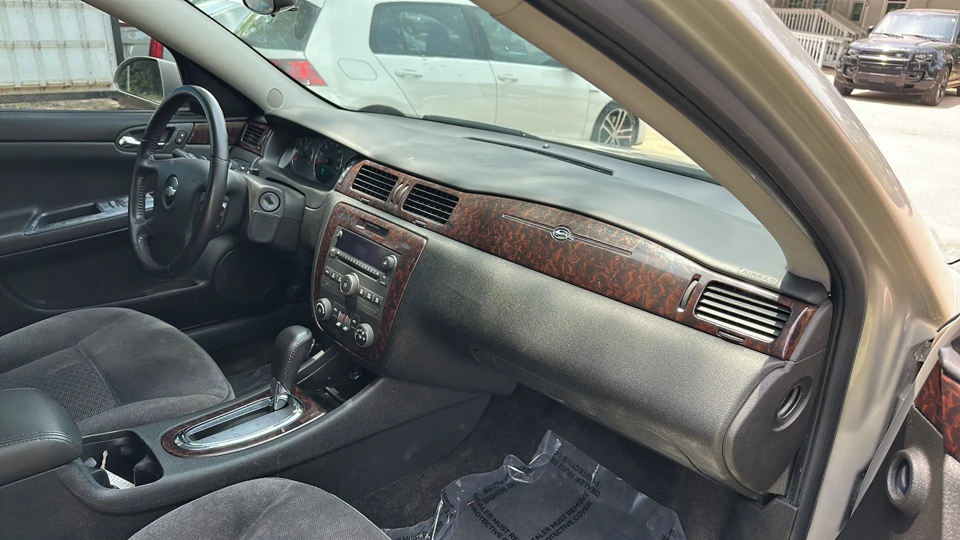 Used 2012 Chevrolet Impala LT FWD image 22
