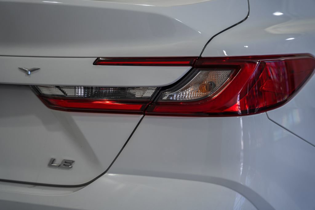 Used 2025 Toyota Camry LE FWD image 6