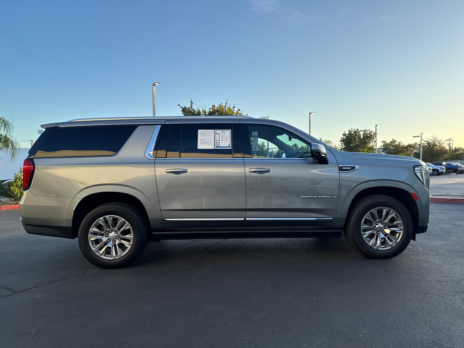 Certified 2023 GMC Yukon XL Denali RWD image 7