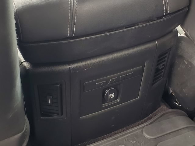 Used 2018 RAM 1500 Rebel w/ Luxury Group AWD/4WD image 32