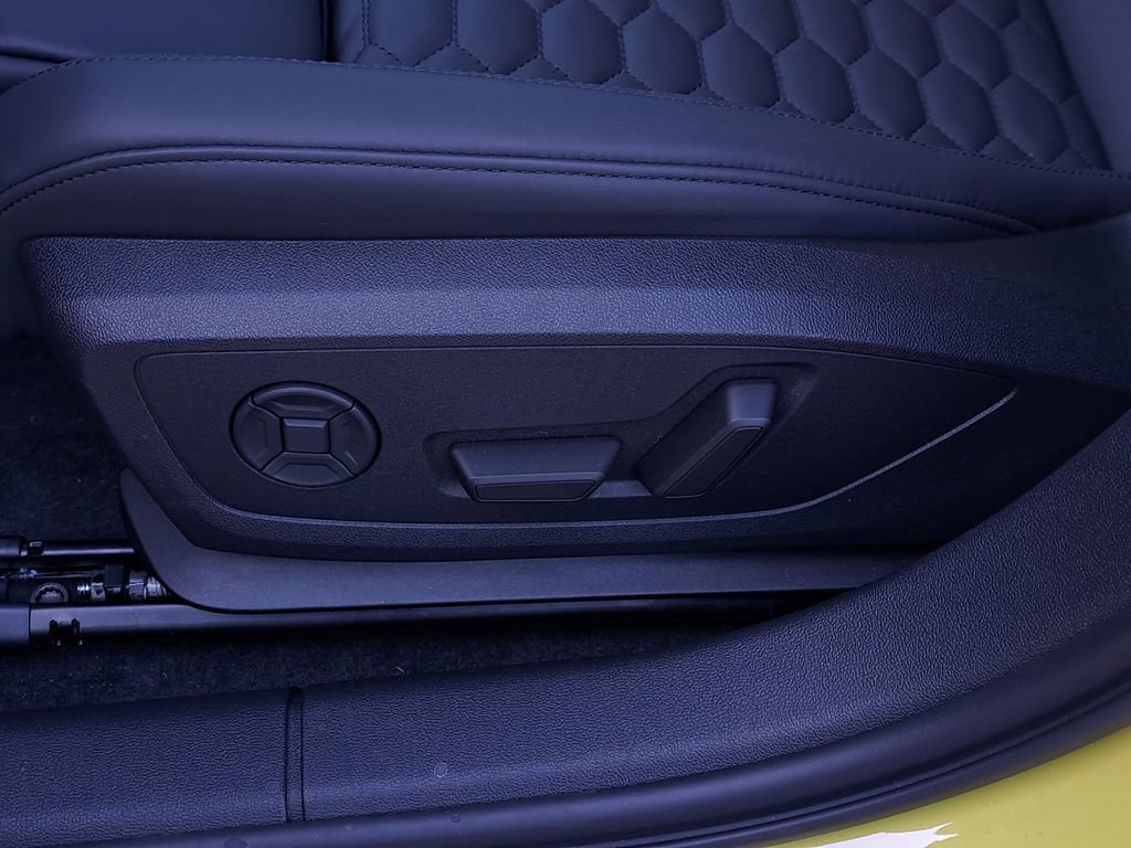 New 2026 Audi RS 3 image 18