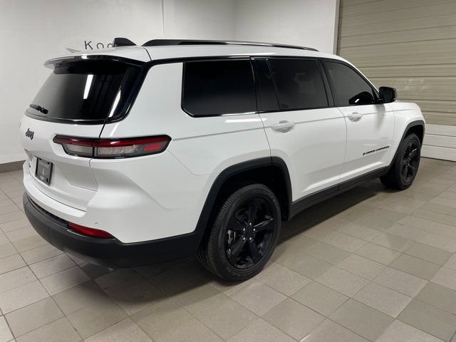 Used 2023 Jeep Grand Cherokee L Laredo AWD/4WD image 6