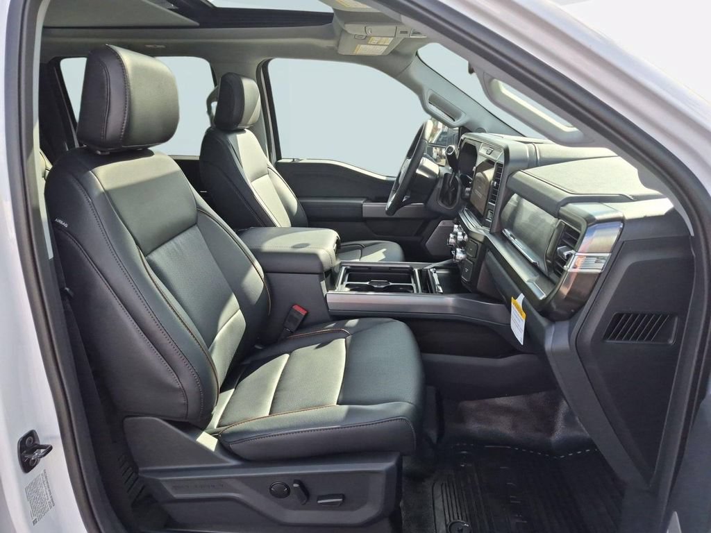 New 2026 Ford F250 Lariat w/ Lariat Premium Package AWD/4WD image 28