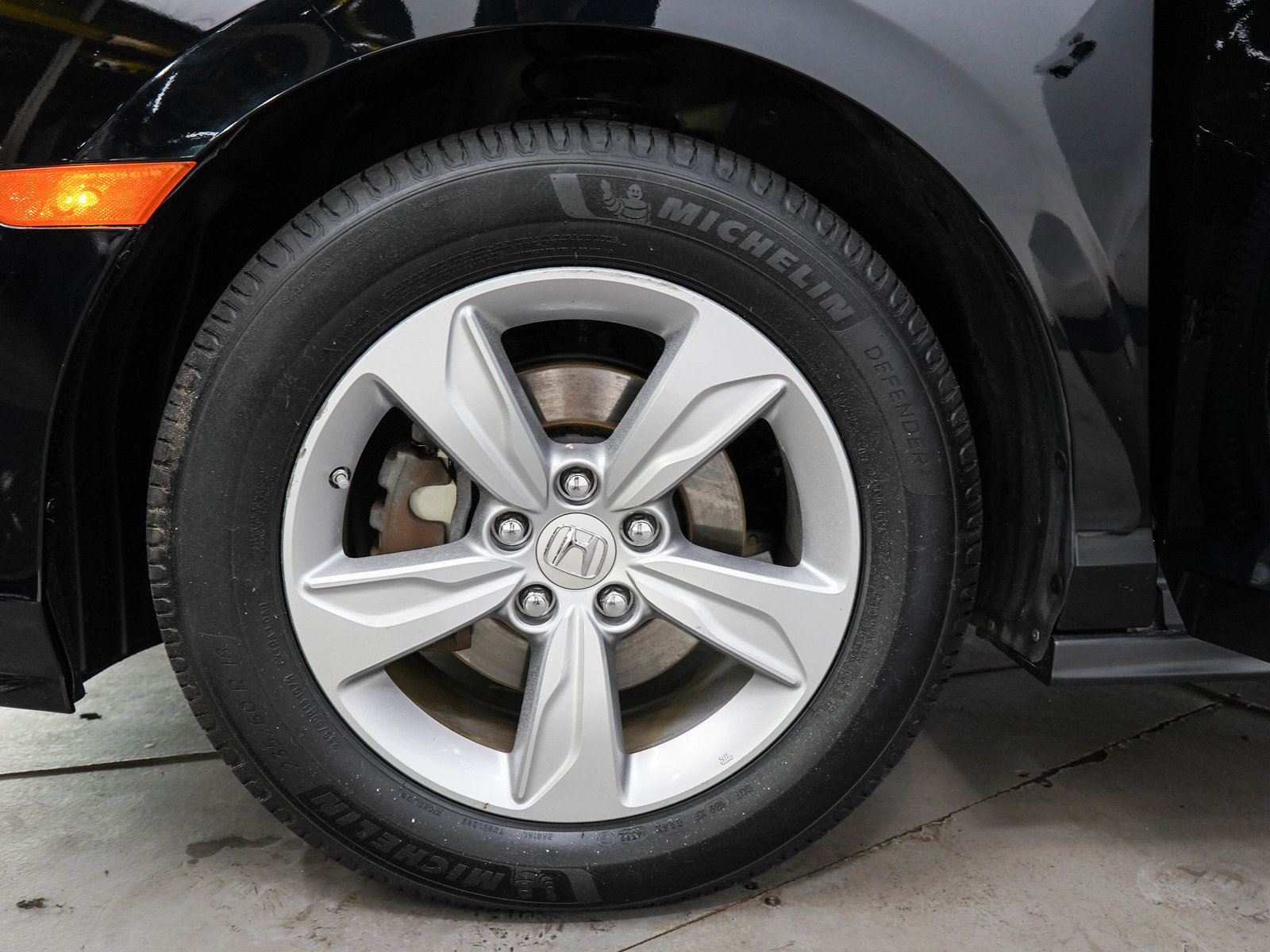 Used 2018 Honda Odyssey EX-L image 32