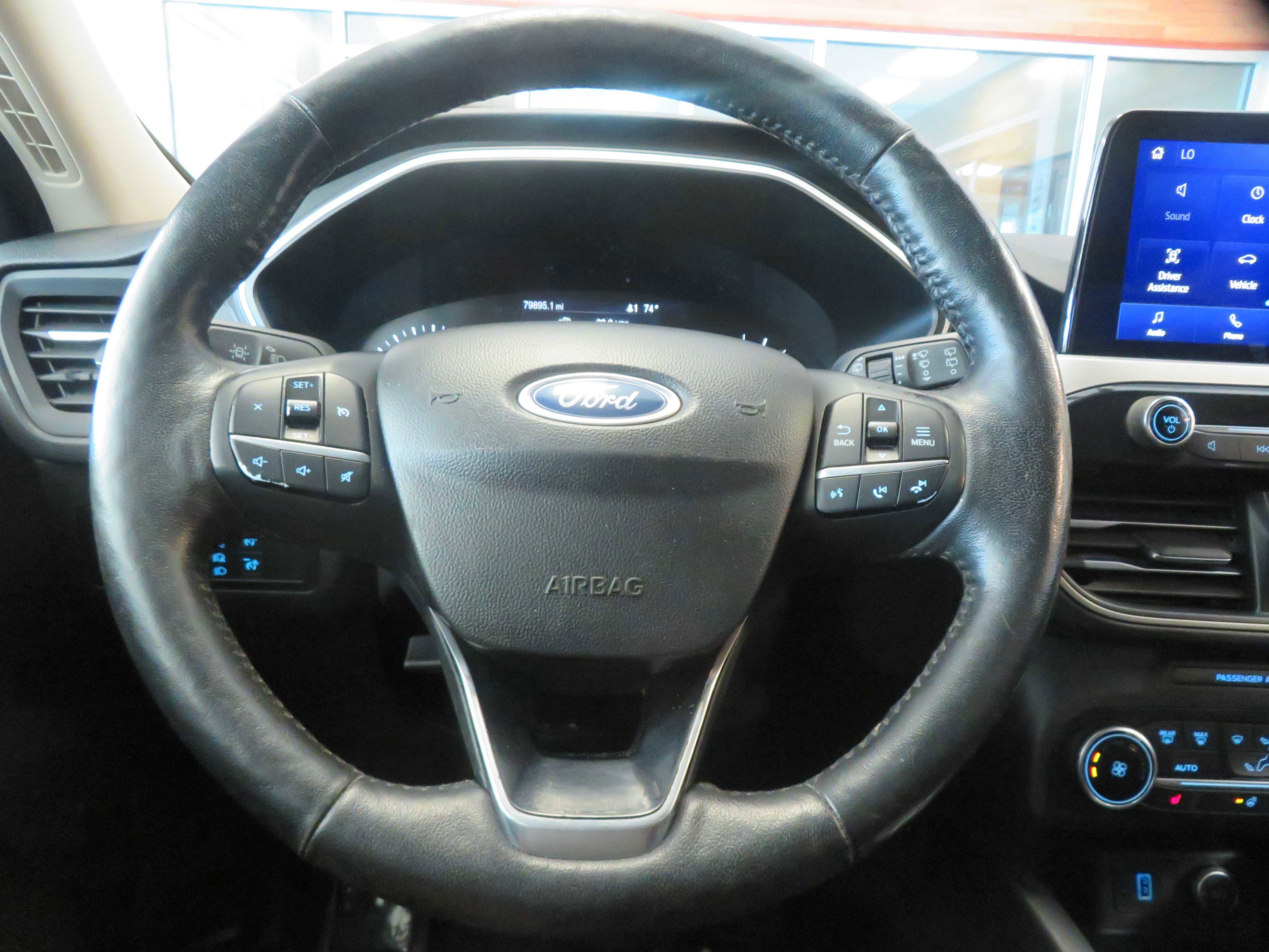 Used 2020 Ford Escape SEL image 27