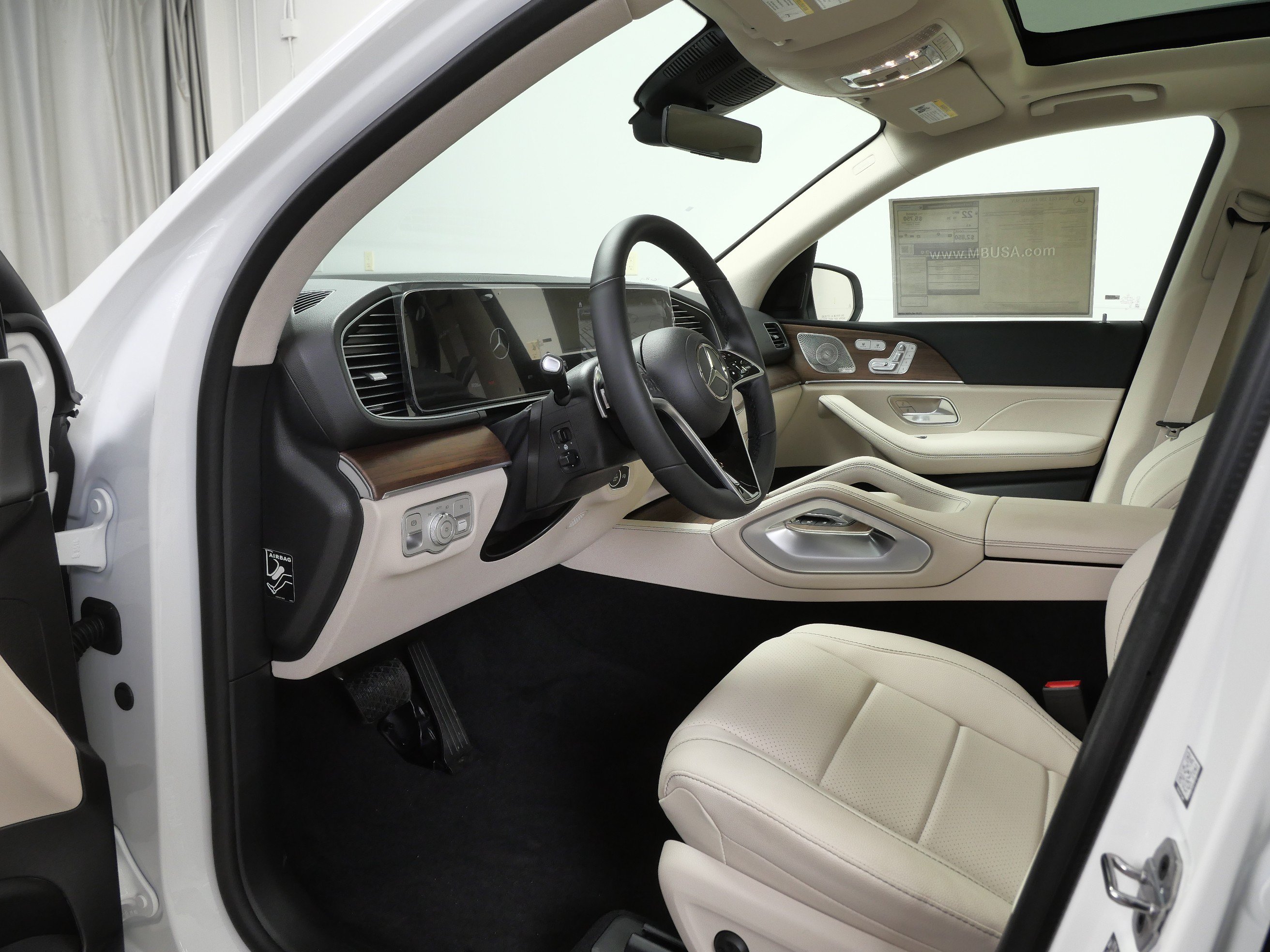 New 2026 Mercedes-Benz GLE 350 4MATIC image 7