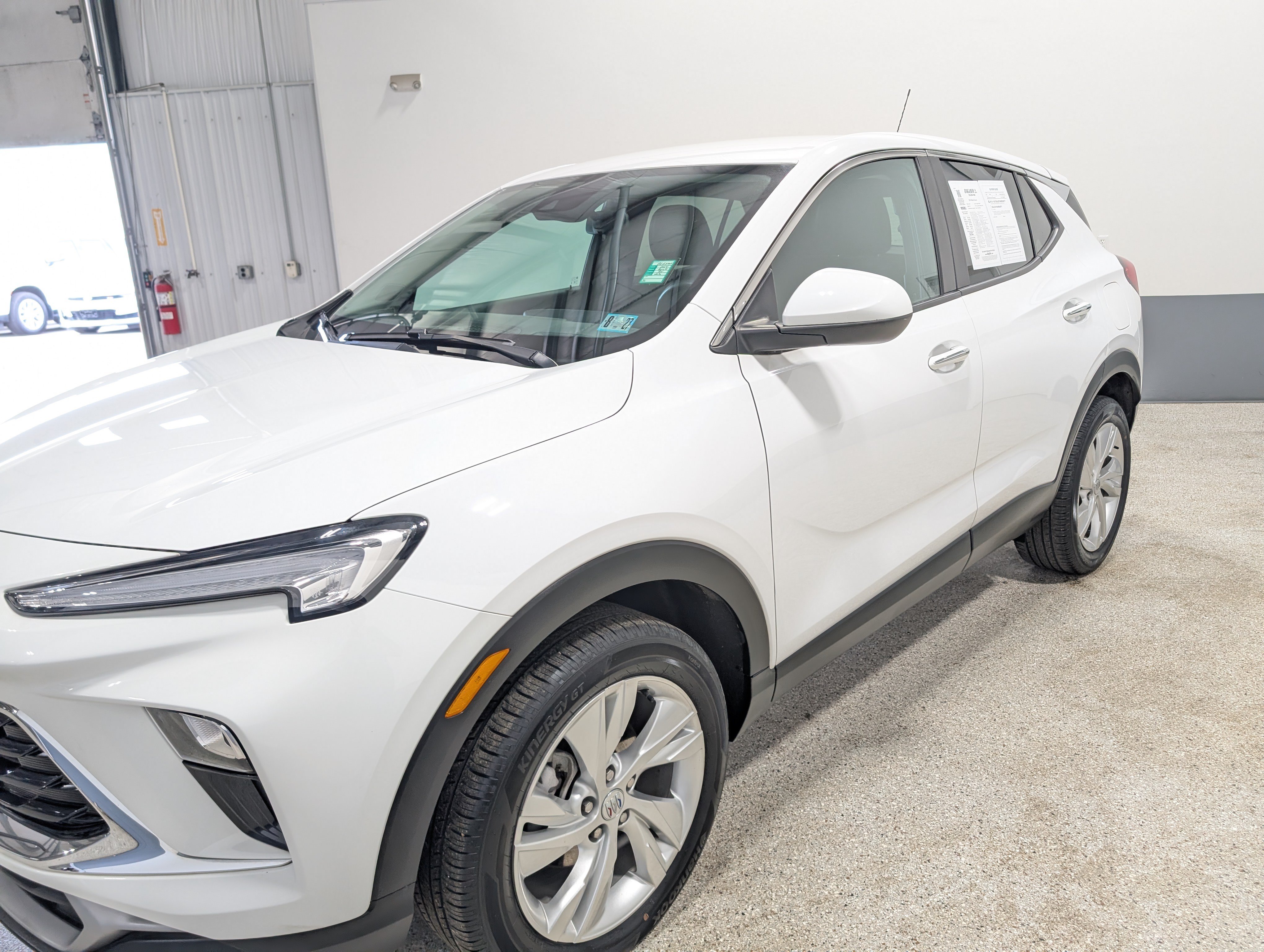 Used 2020 Buick Enclave Avenir w/ Avenir Technology Package AWD/4WD image 7