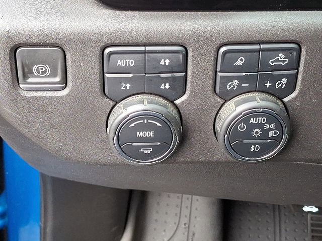 Used 2023 Chevrolet Silverado 1500 ZR2 w/ Technology Package image 22