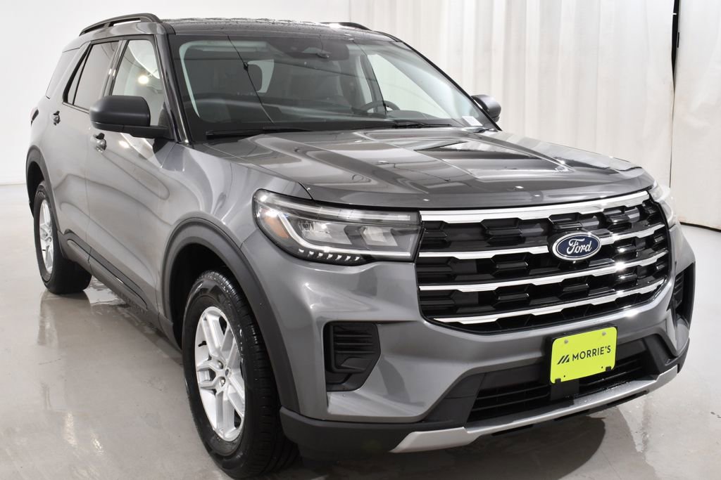 New 2026 Ford Explorer Active AWD/4WD image 4