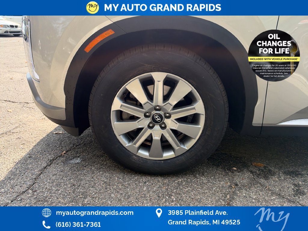 Used 2023 Hyundai Palisade SEL AWD/4WD image 32