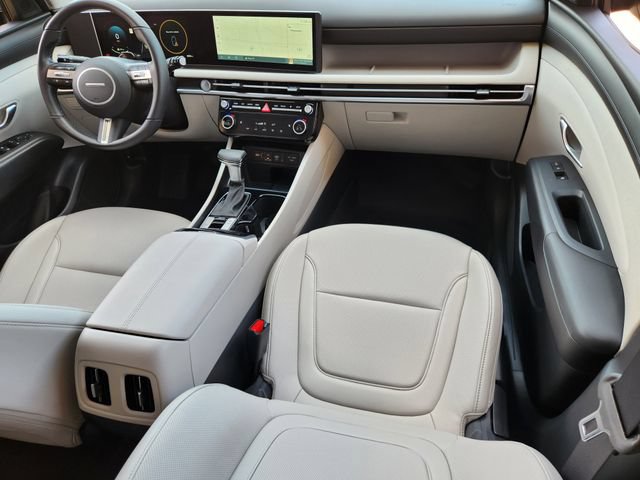 Used 2025 Hyundai Tucson SEL FWD image 23