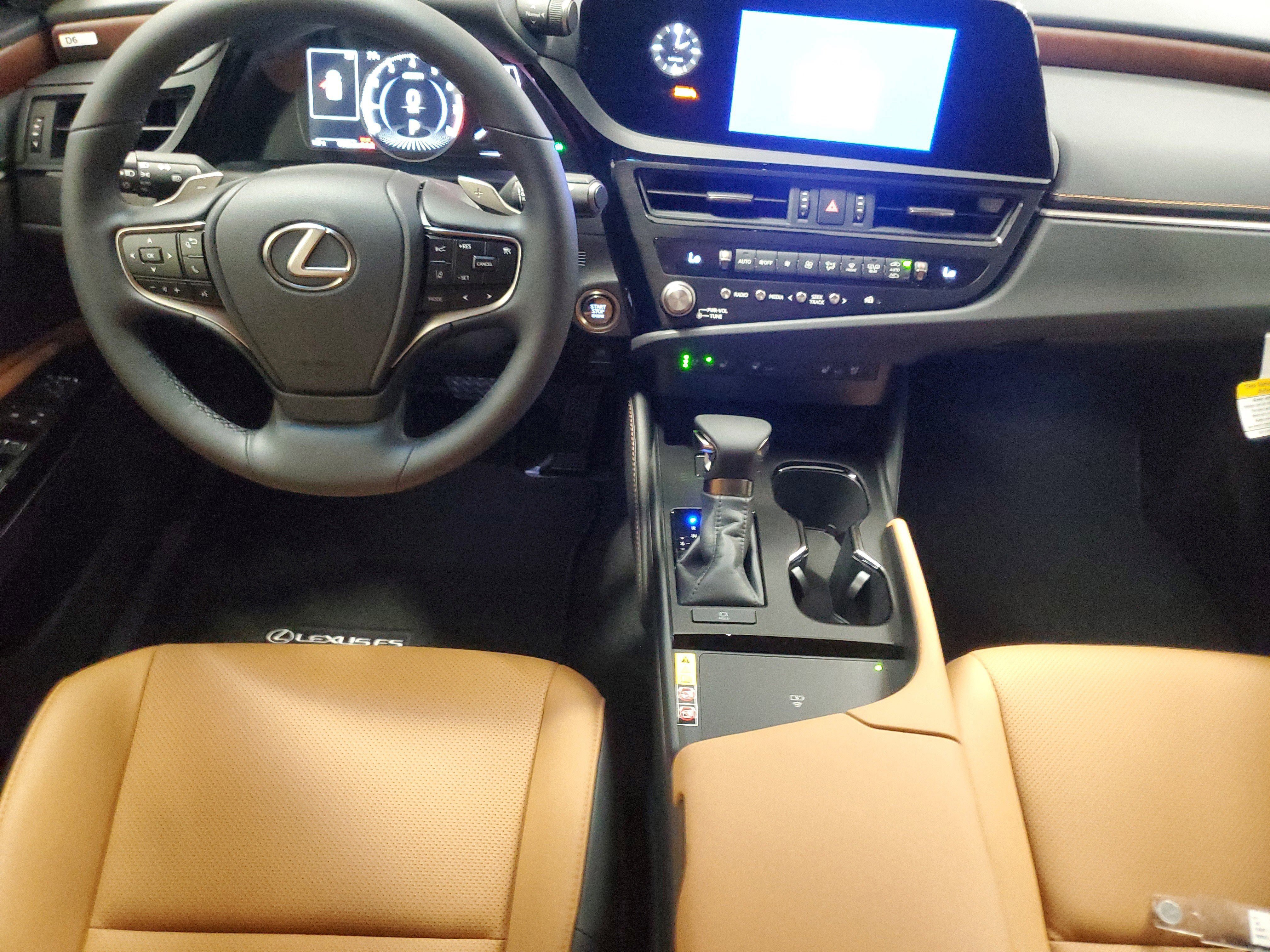 New 2025 Lexus ES 350 w/ Premium Package image 11