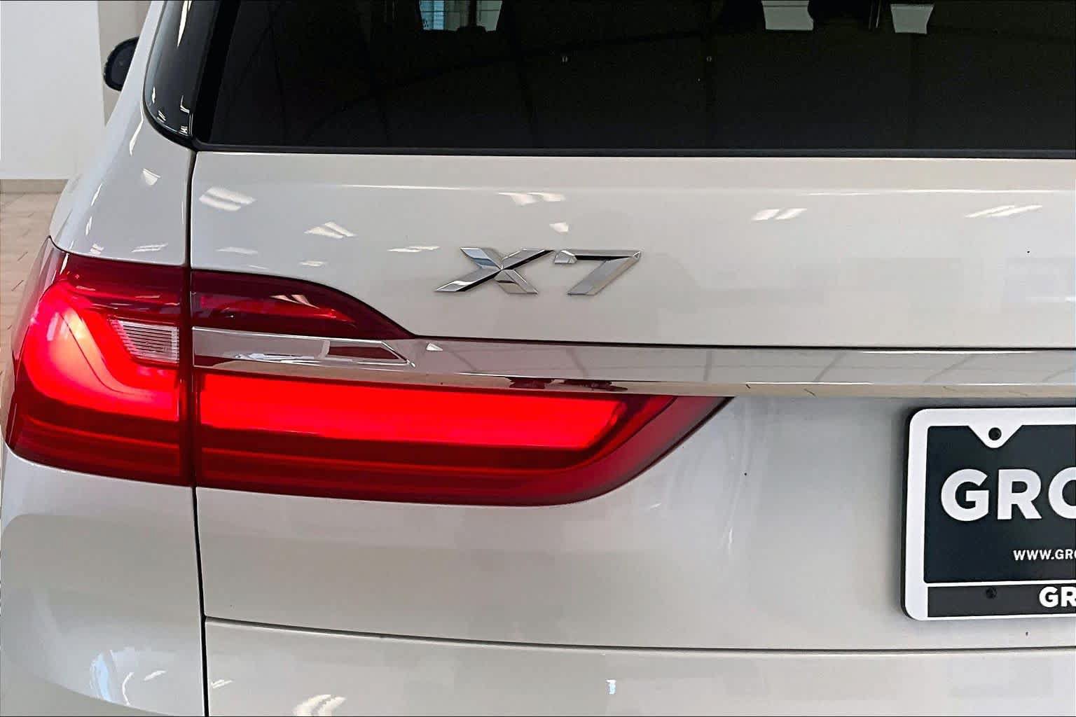 Used 2020 BMW X7 xDrive40i w/ Premium Package AWD/4WD image 29