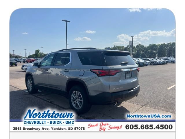 Used 2023 Chevrolet Traverse LT AWD/4WD image 11