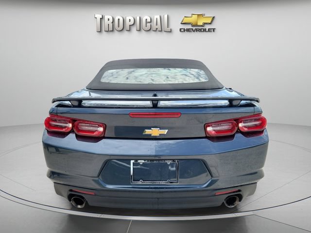 Used 2023 Chevrolet Camaro LT RWD image 4