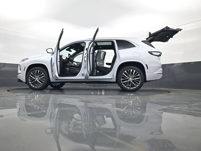 New 2026 Buick Enclave Avenir w/ Super Cruise Package AWD/4WD image 35