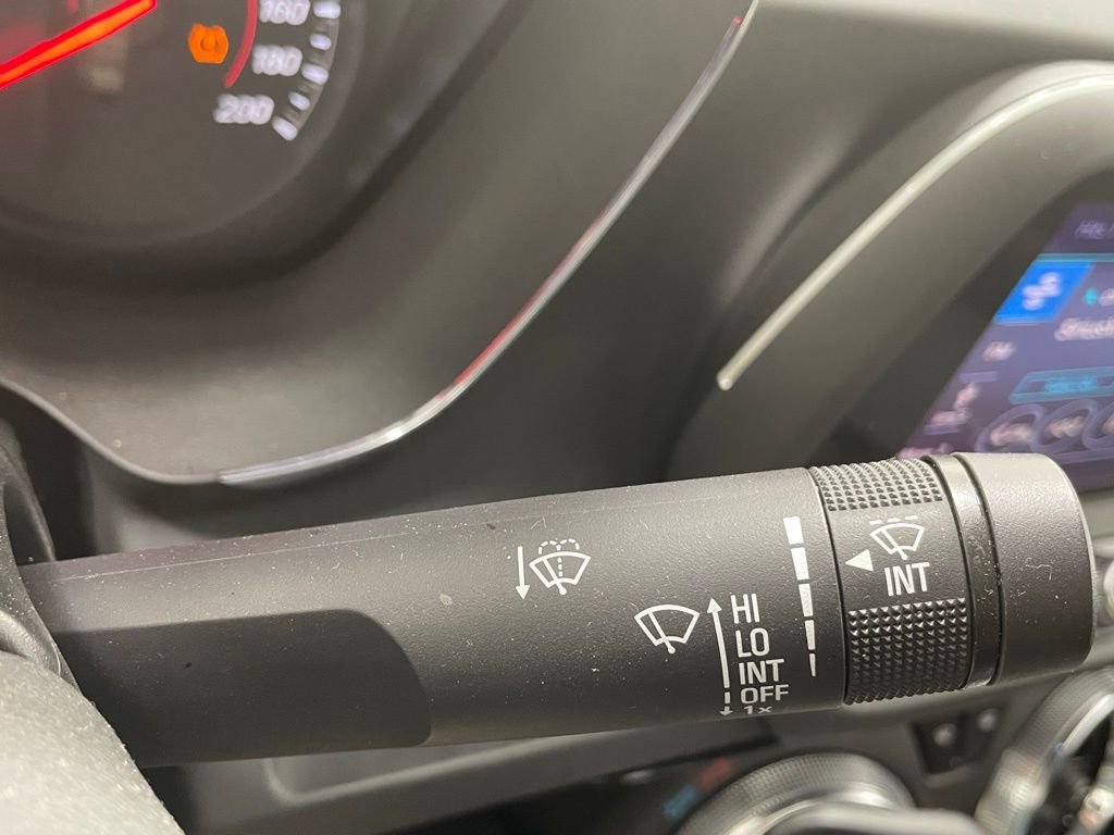 Used 2020 Chevrolet Camaro SS image 26