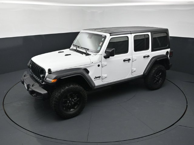 Used 2024 Jeep Wrangler Unlimited Sport AWD/4WD image 14