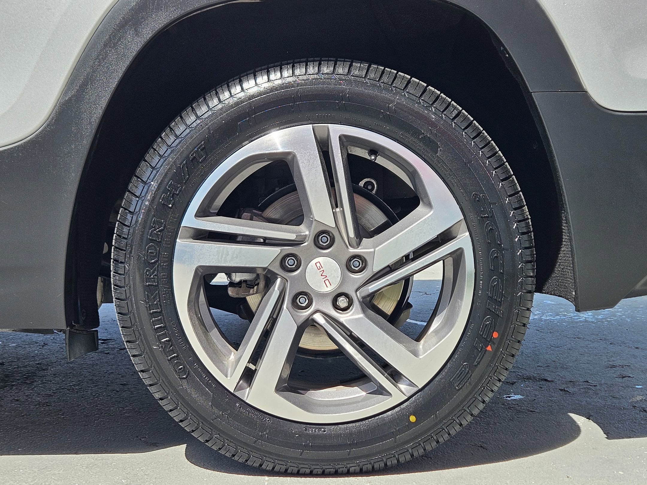 Used 2019 GMC Terrain SLT w/ Preferred Package image 29