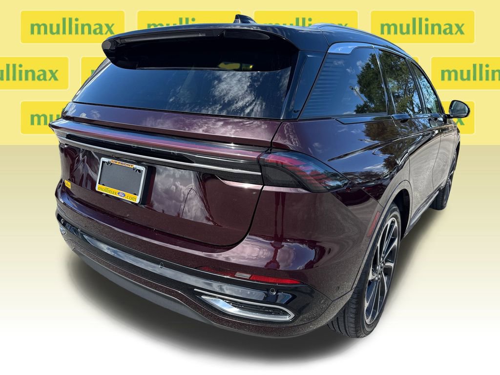 Used 2024 Lincoln Nautilus Black Label image 4