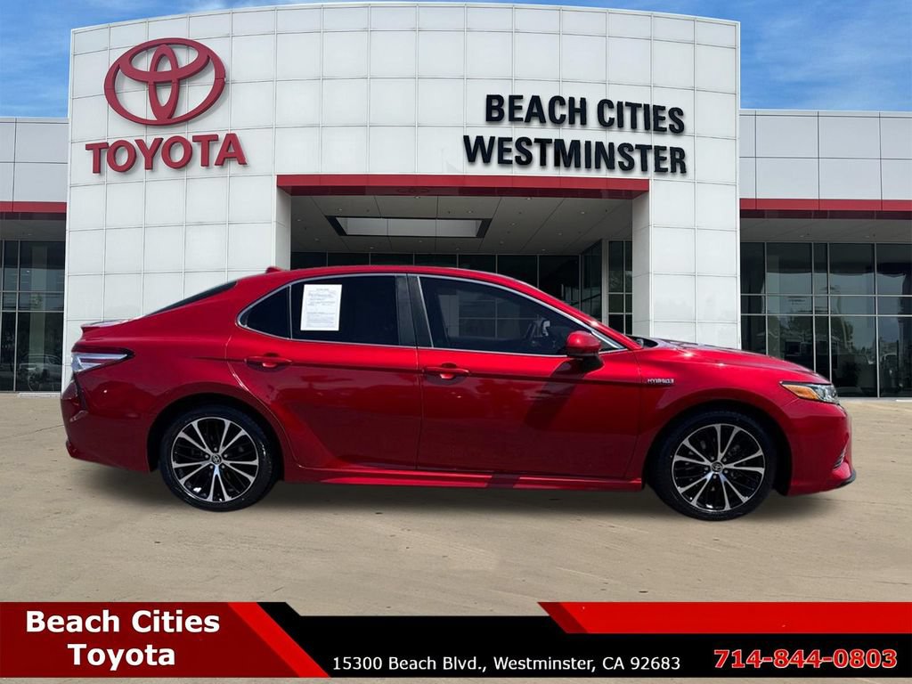 Certified 2020 Toyota Camry SE FWD image 13