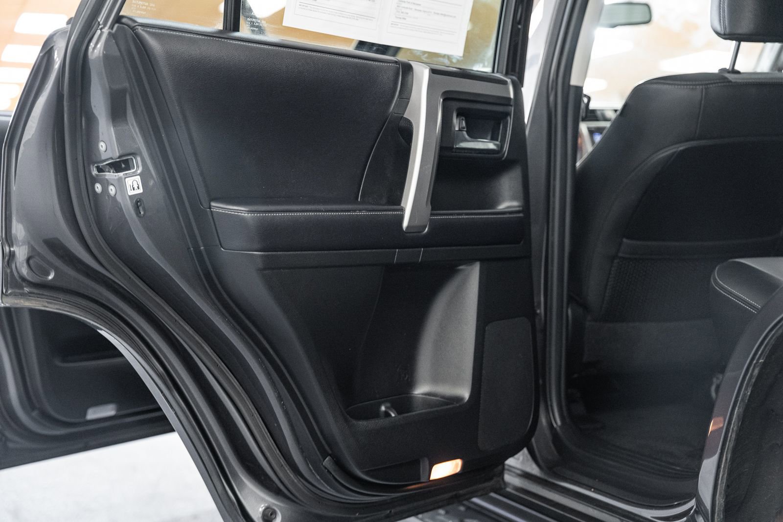 Used 2019 Toyota 4Runner SR5 Premium image 46