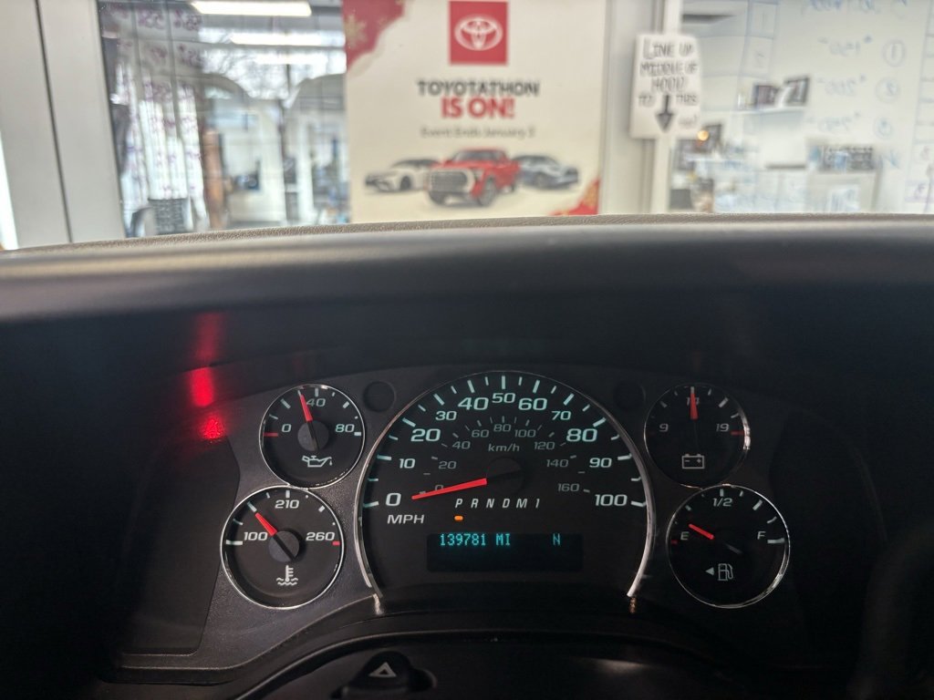 Used 2011 Chevrolet Express 3500 LT w/ LT Preferred Equipment Group image 12