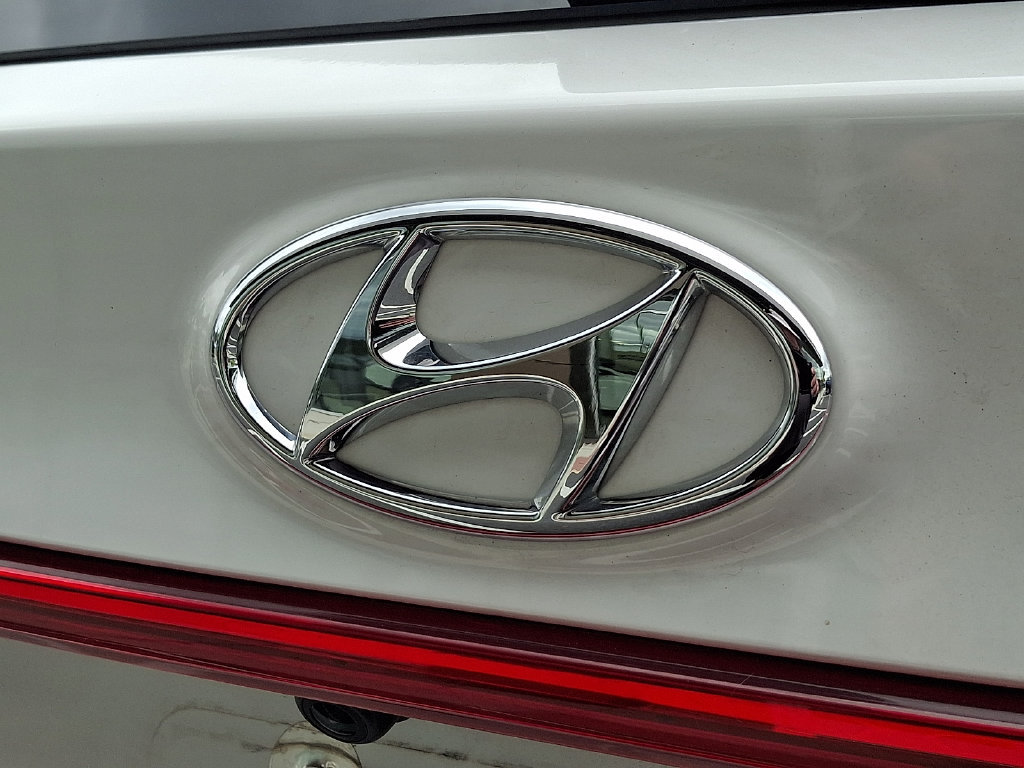 Used 2023 Hyundai Santa Fe Calligraphy AWD/4WD image 30