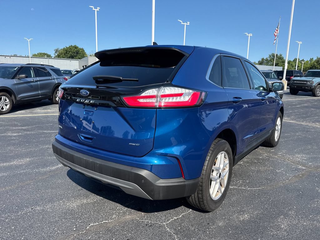 Used 2024 Ford Edge SEL w/ Convenience Package AWD/4WD image 8