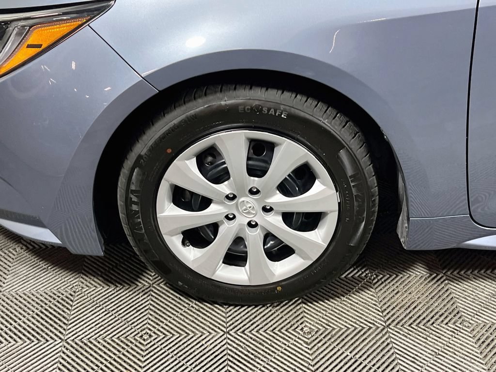 Certified 2025 Toyota Corolla LE FWD image 26