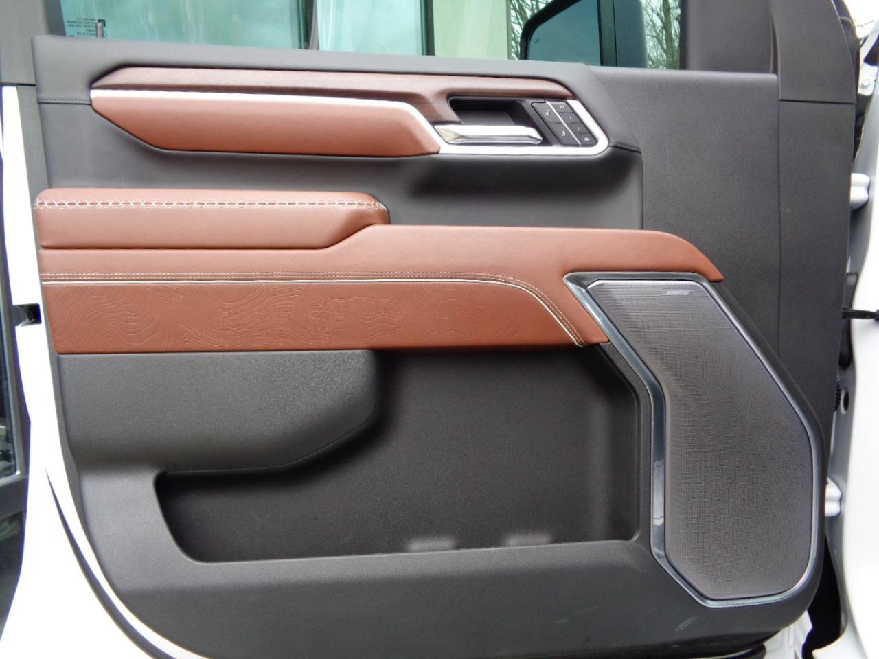 Used 2025 GMC Sierra 3500 Denali Ultimate image 14