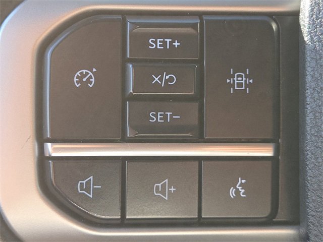 Certified 2024 Ford Expedition Max XLT image 18