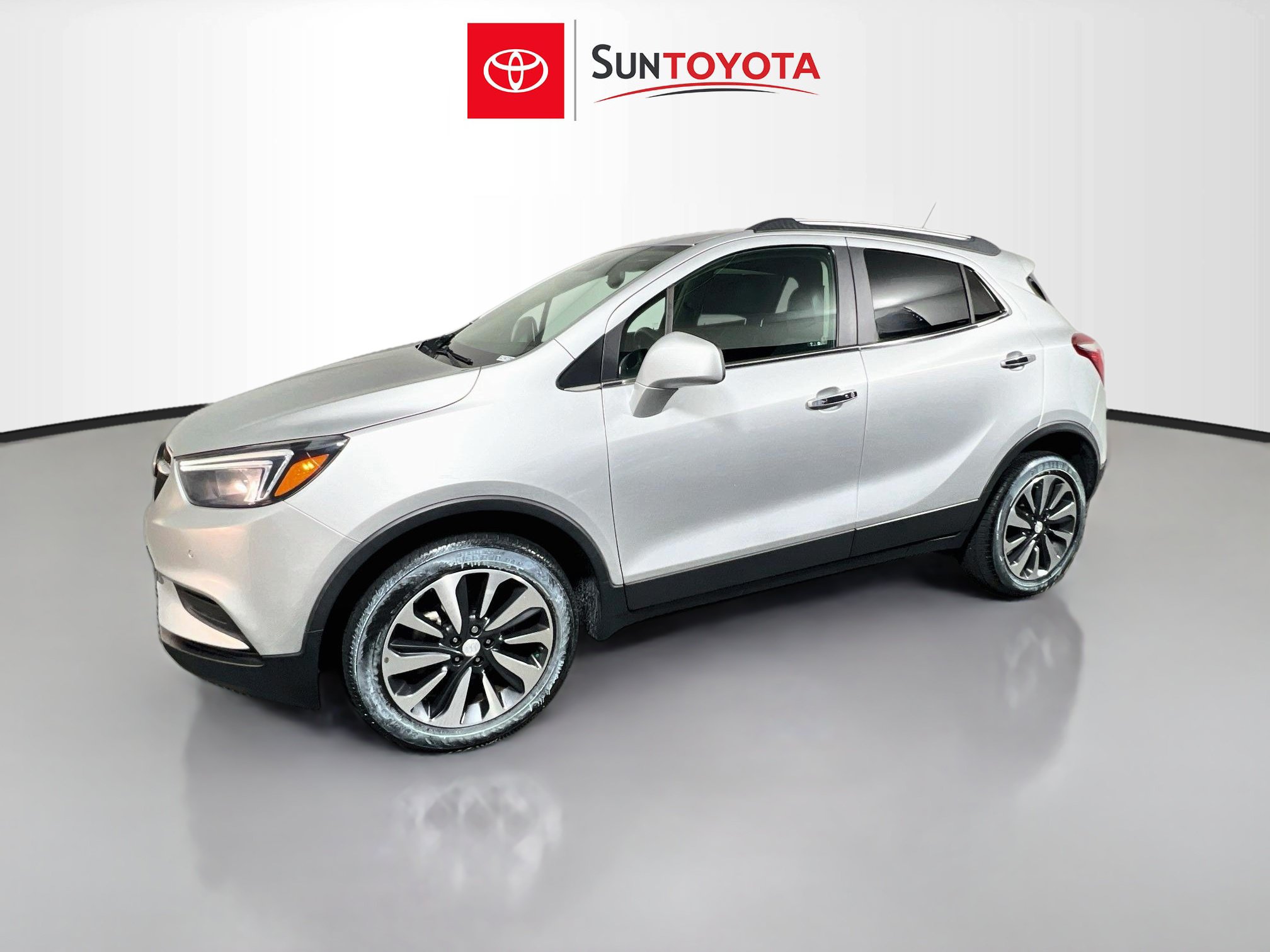Used 2021 Buick Encore Preferred w/ Safety Package II AWD/4WD image 9