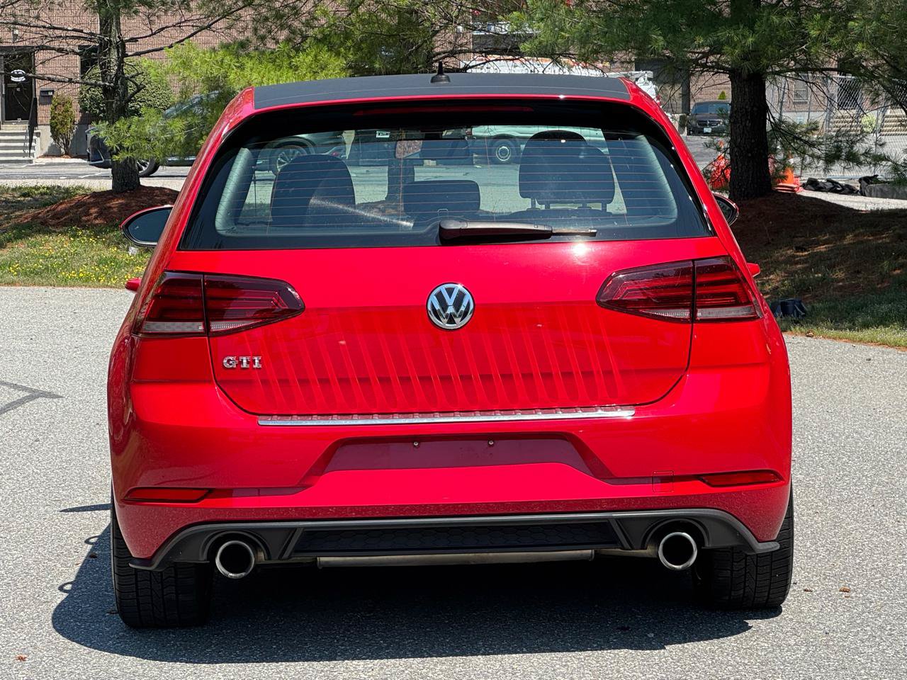 Used 2019 Volkswagen GTI S w/ Driver Assistance Package FWD image 5