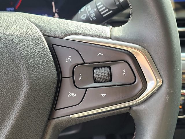 Used 2024 Chevrolet Trax ACTIV w/ Sunroof Package image 16