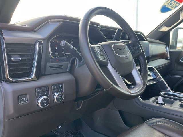 Used 2024 GMC Sierra 3500 Denali image 20