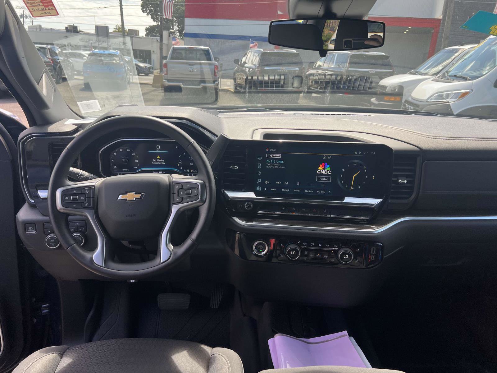 Used 2022 Chevrolet Silverado 1500 LT image 15