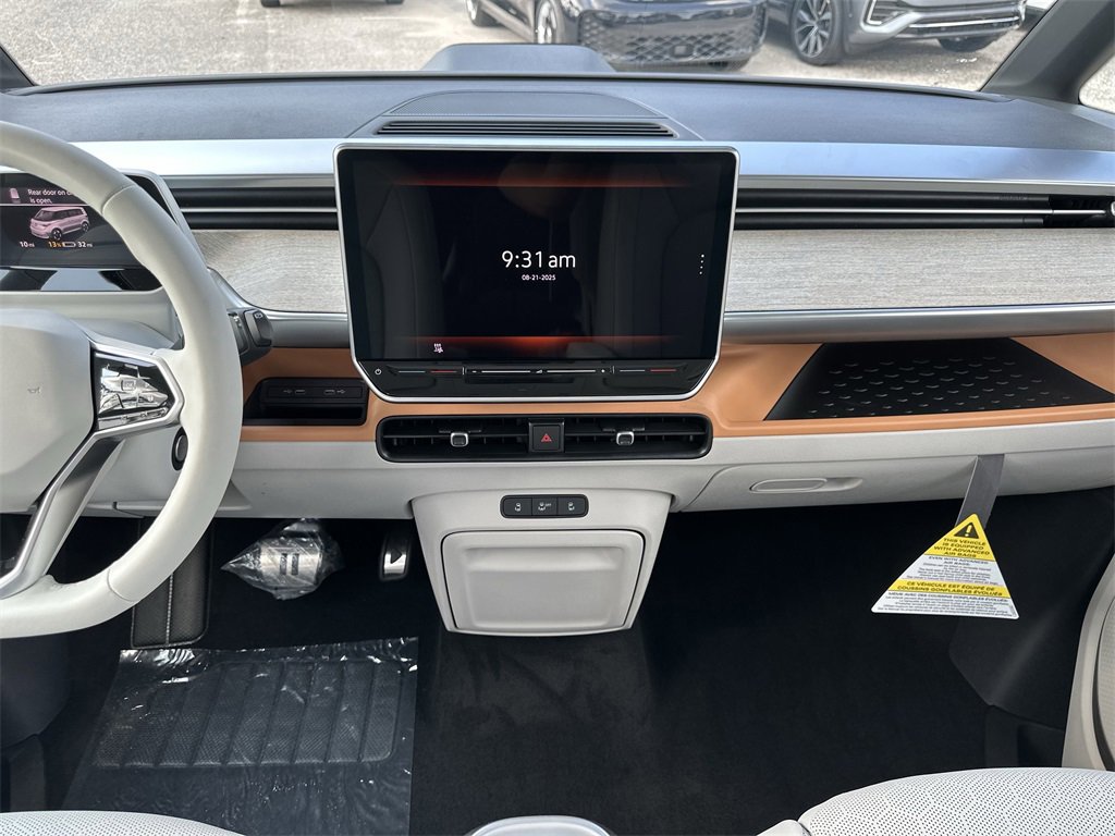 New 2025 Volkswagen ID. Buzz Pro S Plus image 15