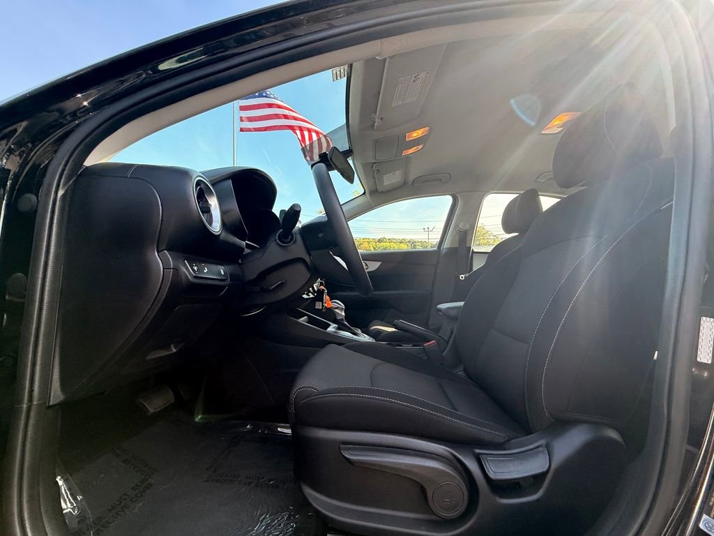 Used 2023 Kia Forte LXS w/ LXS Technology Package image 23